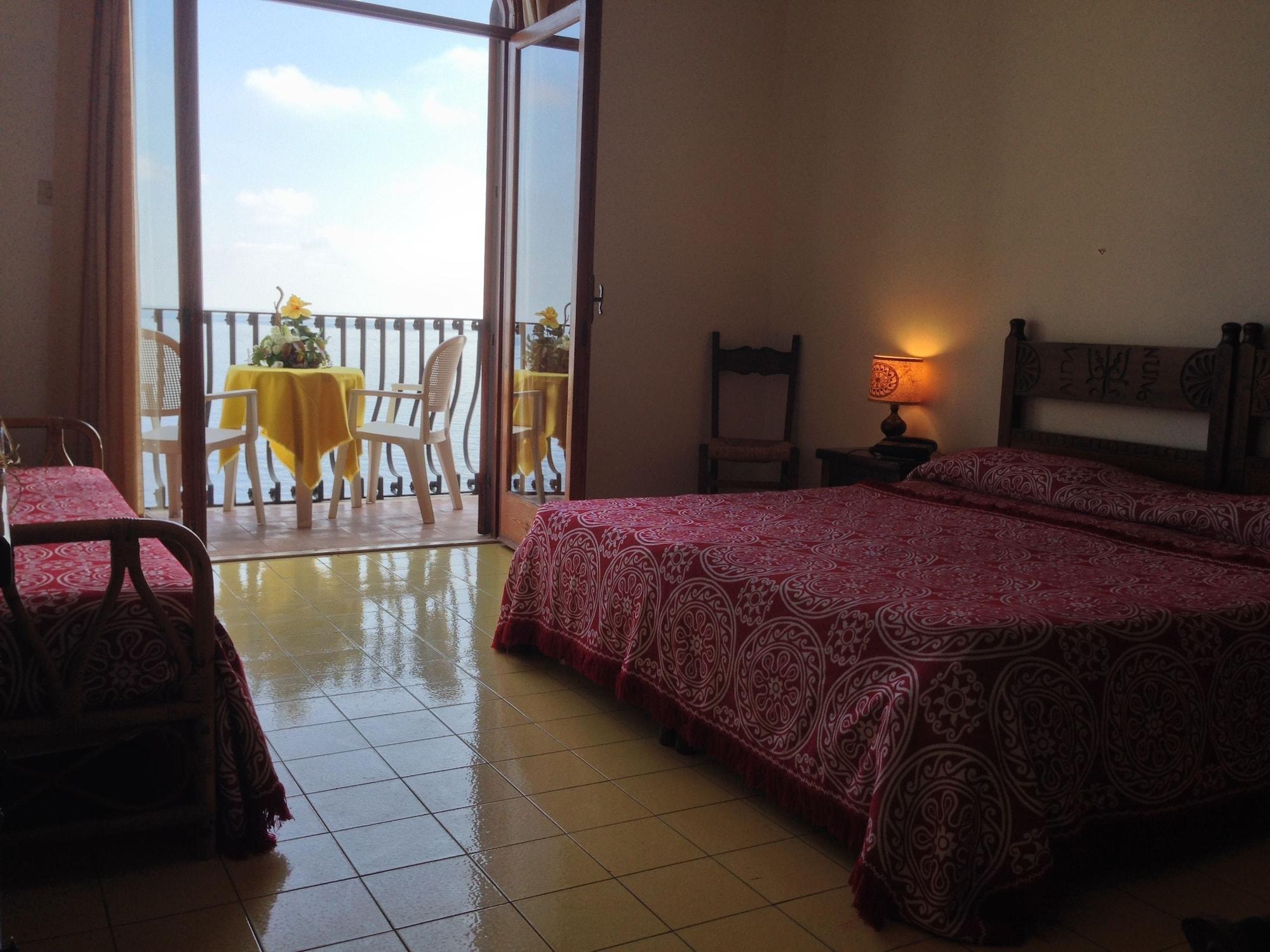 Hotel Carasco