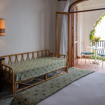 Hotel Carasco Lipari  Exterior photo