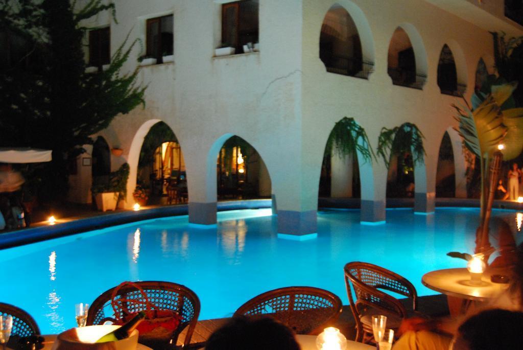 Carasco Hotel 4*
