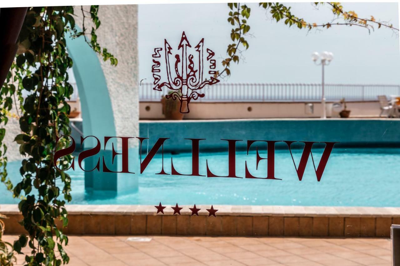 Hotel Carasco 4*